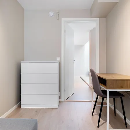 - 201 Διαμέρισμα