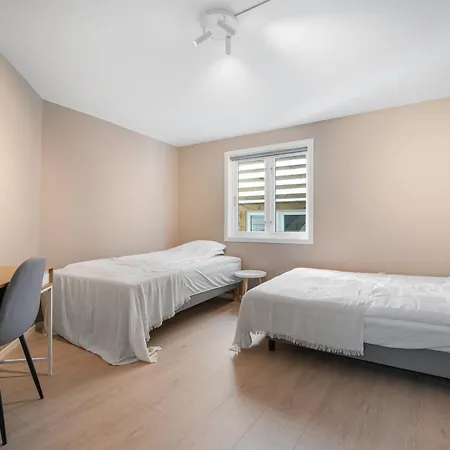 - 201 Διαμέρισμα *