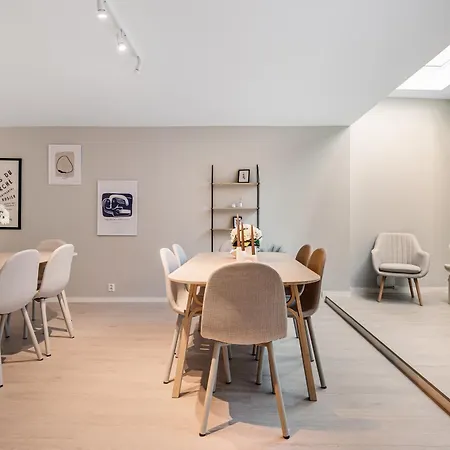 - 201 Διαμέρισμα *